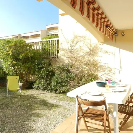 Bormes-les-mimosas, 2 Pieces, 4 Personnes - Fr-1-251-650